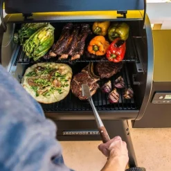 Online TRAEGER Barbecue électrique à pellets noir modèle IronWood 650 - 115 x 68 x 122 cm