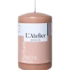 Online L'ATELIER DENIS Bougie cylindrique taille S rose parfum rêve poudré L’Atelier de Denis - Ø 6,8 x H 11 cm