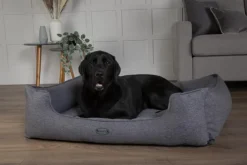 Clearance SCRUFFS Corbeille pour chien coloris gris foncé Manhattan – Taille XXL