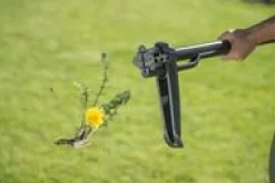 Discount FISKARS Désherbeur Xact 4 dents