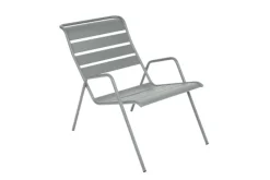 Online FERMOB Fauteuil bas Monceau coloris gris en acier - 52 x 78 cm