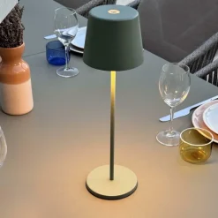 LUMISKY Lampe de table touch sans fil en aluminium vert Kelly Olive - Ø 10 x H 38 cm