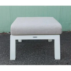 Clearance Pouf ottoman Kledi en aluminium, teinte pelican - BIZZOTTO Kledi