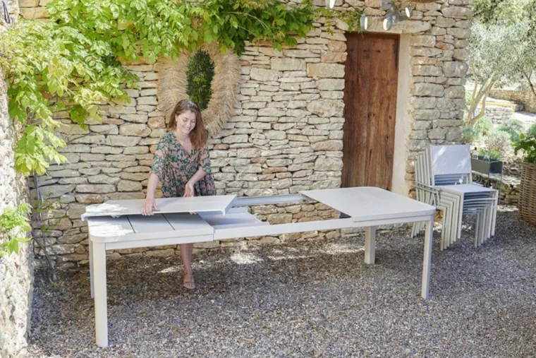 New FERMOB Table avec rallonges coloris gris en acier Oléron - 82 x 82 x 74 cm