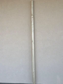 Discount ROBIN Tuteur en bois naturel brut de pin écorcé Hood - Ø 4 x H 150 cm